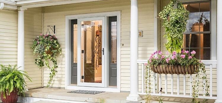 screen door installation in San Rafael